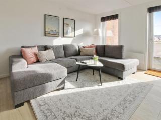 Apartment Anelia - 2-3km from the sea by Interhome - 5