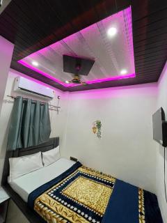 Neelkanth pg house - 3