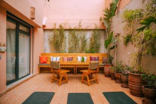 Flooka Surf & Yoga - 9