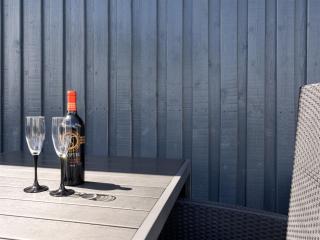 Holiday Home Freek - 400m from the sea by Interhome - 1