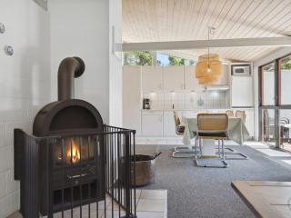 Holiday Home Nila - 750m from the sea by Interhome - 9