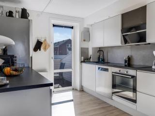 Apartment Anke - 500m from the sea by Interhome - 4