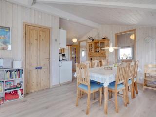 Holiday Home Elmine - 700m from the sea by Interhome - 2