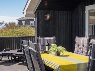 Holiday Home Elmine - 700m from the sea by Interhome - 1