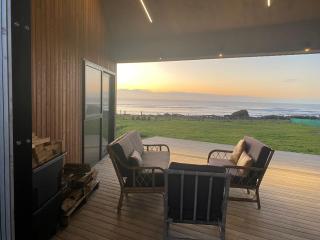 Seafront, Sauna, Architecture The Surf Nest Full House - 7