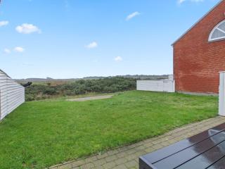 Apartment Aslef - 2-3km from the sea by Interhome - 2