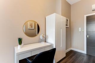 Roam & Recharge Your Perfect and Stylish City Studio - 7