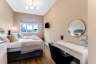 Roam & Recharge Your Perfect and Stylish City Studio - 3