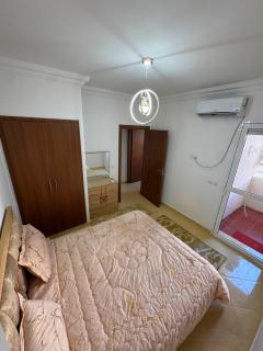 Comfort Airport House 3min To Airport air-conditioned rooms - 2