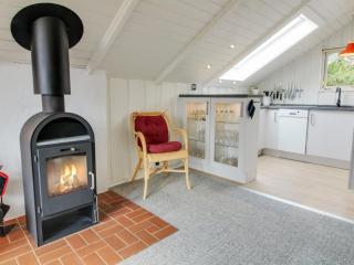 Holiday Home Josie - 200m from the sea by Interhome - 1