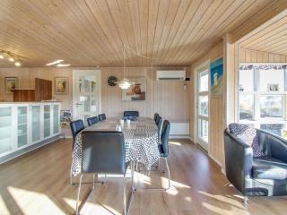 Holiday Home Ottar - 400m from the sea by Interhome - 4
