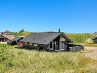 Holiday Home Auli - 200m from the sea by Interhome - 1