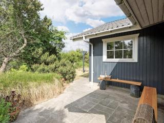Holiday Home Dines - 1km from the sea by Interhome - 6