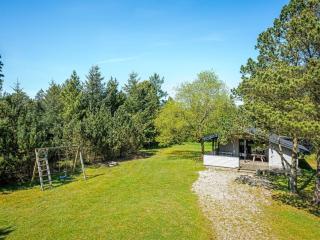 Holiday Home Borghild - 1-5km from the sea by Interhome - 7