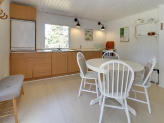 Holiday Home Aulikki - 900m from the sea by Interhome - 1