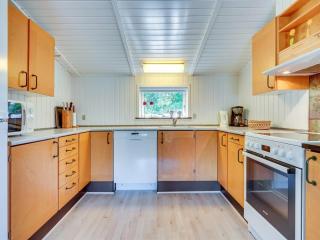 Holiday Home Elinbjörn - 1km from the sea by Interhome - 4