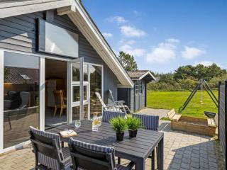 Holiday Home Sanelma - 900m from the sea by Interhome - 4