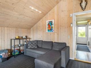 Holiday Home Sanelma - 900m from the sea by Interhome - 1