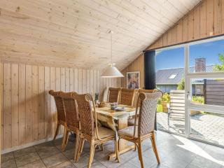 Holiday Home Sanelma - 900m from the sea by Interhome - 4