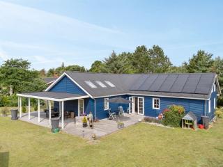 Holiday Home Thorth - 1-3km from the sea by Interhome - 0