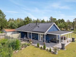 Holiday Home Thorth - 1-3km from the sea by Interhome - 2
