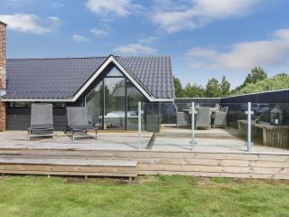 Holiday Home Ellenora - 1km from the sea by Interhome - 4
