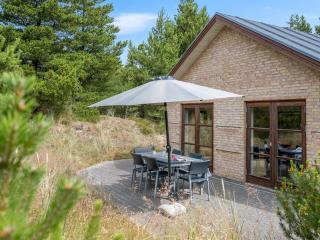 Holiday Home Thormar - 1-5km from the sea by Interhome - 1
