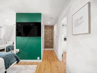 Pass the Keys Stylish Studio Apartment in Haggerston - 4