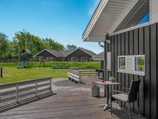 Holiday Home Domna - 800m from the sea by Interhome - 5