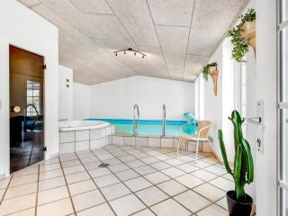 Holiday Home Alfrida - 1-5km from the sea by Interhome - 6