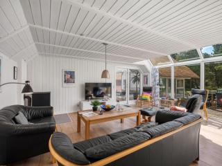 Holiday Home Grep - 700m from the sea by Interhome - 1