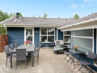 Holiday Home Elika - 900m to the inlet by Interhome - 5