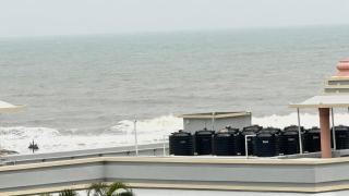 SEA VIEW & SWIMMING POOL HOTEL SGHR ! PURi Air-Conditioned Rooms with Balconies, Restaurant, LIFT & Free Wi-Fi - Best Hotel In Puri - 2