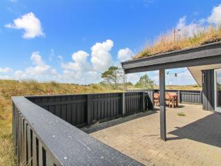 Holiday Home Edyta - 400m from the sea by Interhome - 2