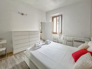 CF7 Duomo Suite - 3 mins walk from Duomo - 1