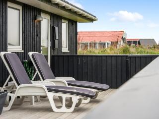 Holiday Home Erza - 500m from the sea by Interhome - 5