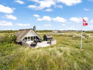 Holiday Home Hen - 400m from the sea by Interhome - 0