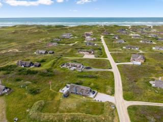 Holiday Home Hen - 400m from the sea by Interhome - 6