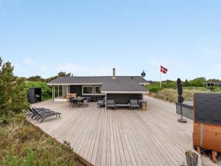Holiday Home Rolfkarl - 500m from the sea by Interhome - 0