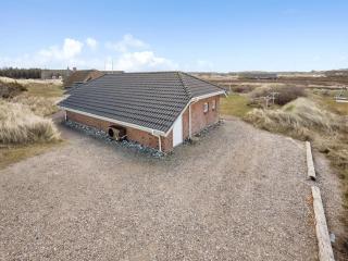 Holiday Home Hinrich - 300m from the sea by Interhome - 8