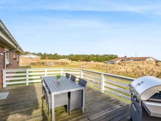 Holiday Home Sissan - 900m from the sea by Interhome - 3
