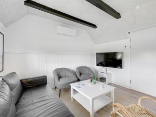 Holiday Home Giesela - 975m from the sea by Interhome - 9