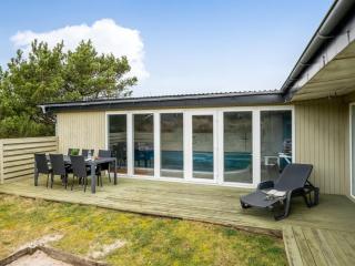 Holiday Home Yorik - 800m from the sea by Interhome - 5
