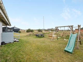 Holiday Home Trineke - from the sea by Interhome - 3