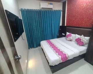 HOTEL OM SAI - 3