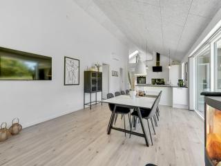 Holiday Home Pejo - 950m from the sea by Interhome - 3