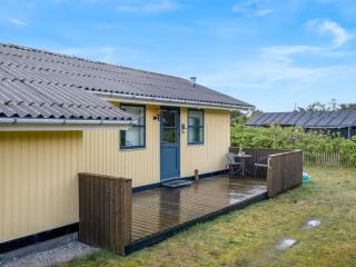 Holiday Home Gertine - 650m to the fjord by Interhome - 1