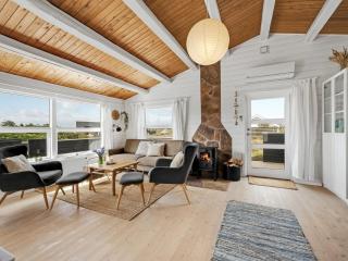 Holiday Home Arbnora - 400m from the sea by Interhome - Bjerregård - 1