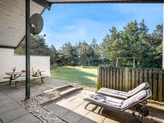 Holiday Home Ingo - 950m from the sea by Interhome - 3