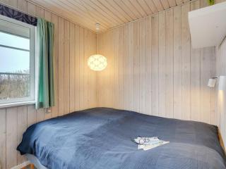 Holiday Home Maikel - 900m from the sea by Interhome - 1